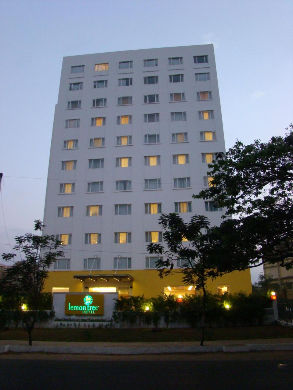 โรงแรมเลม่อน ทรี เจนไน เชนไน ภายนอก รูปภาพ